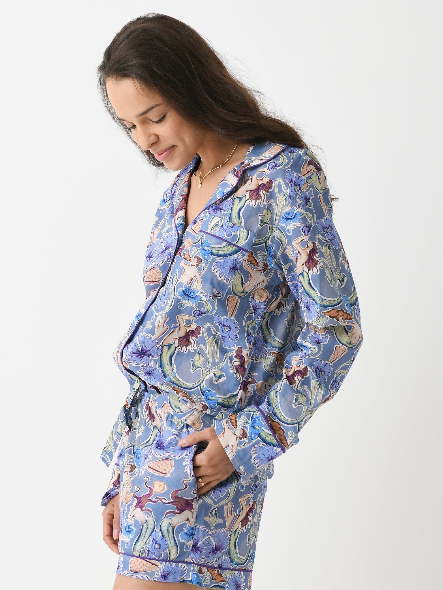 VCASS2423xWHITE-alt2