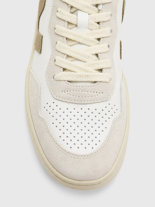 VEJA Men's V-90 Leather Sneaker