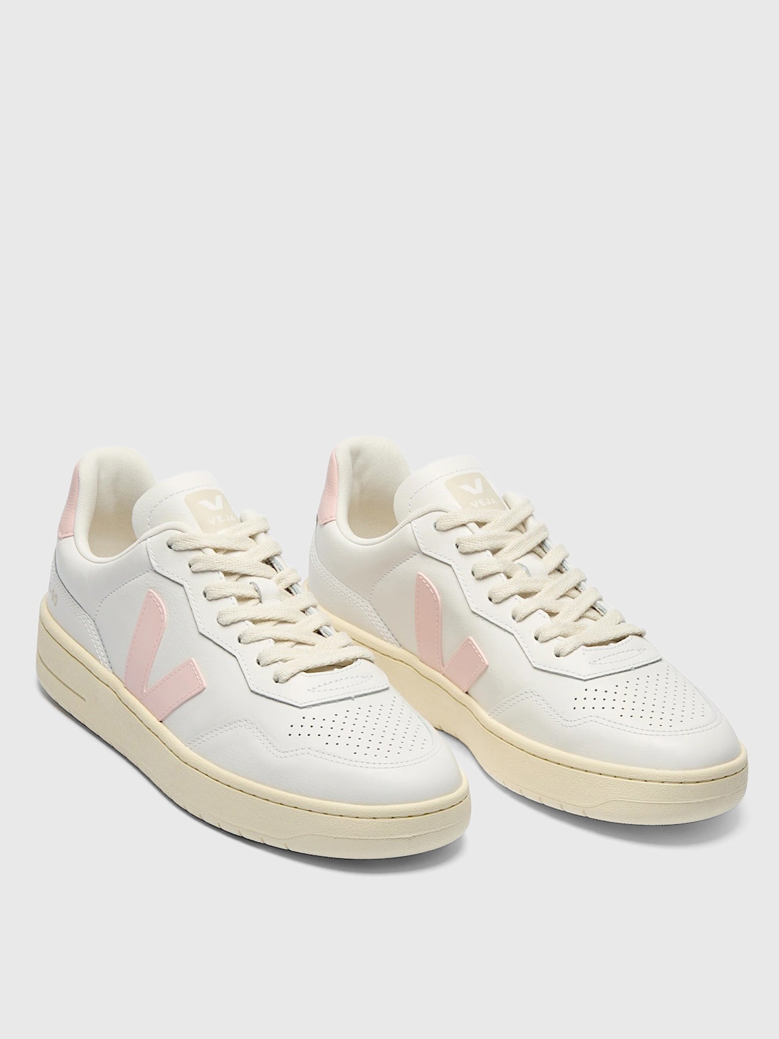 VEJA Women's V-90 Leather Sneaker - Saint Bernard