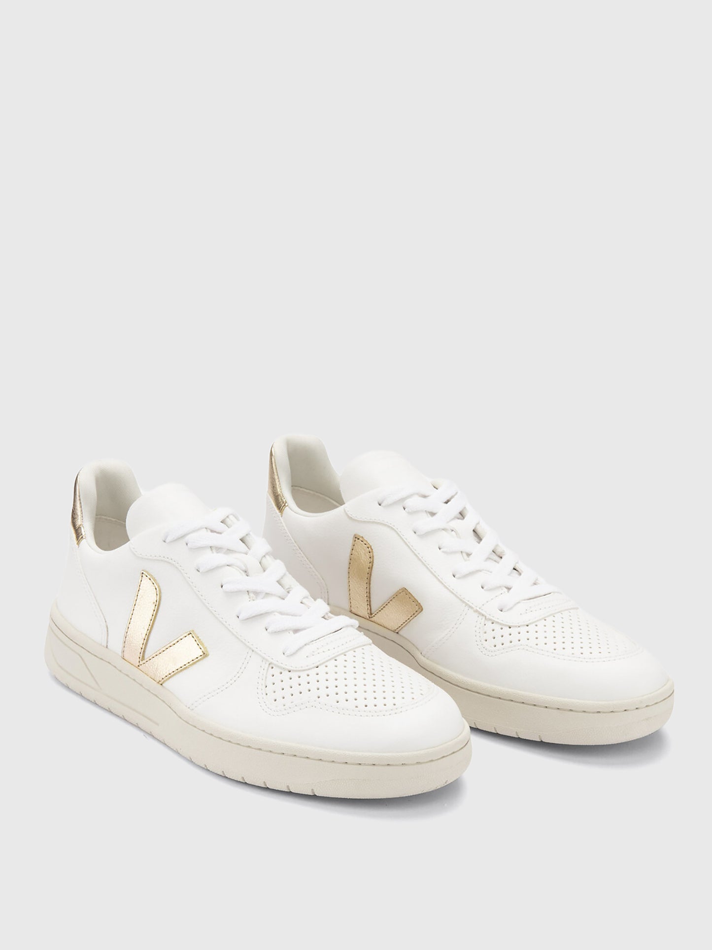 VEJA Women's V-10 Leather Sneaker - Saint Bernard