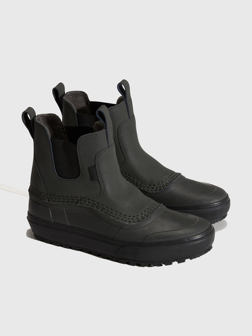 Vans MTE Standard Mid Chelsea Waterproof Boot