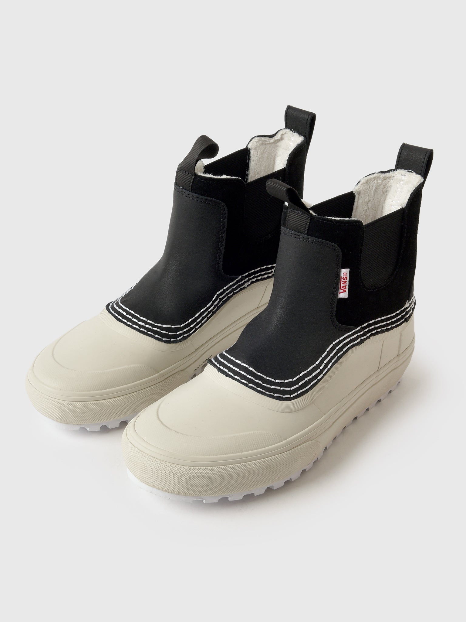 Vans MTE Standard Mid Chelsea Waterproof Boot - Saint Bernard