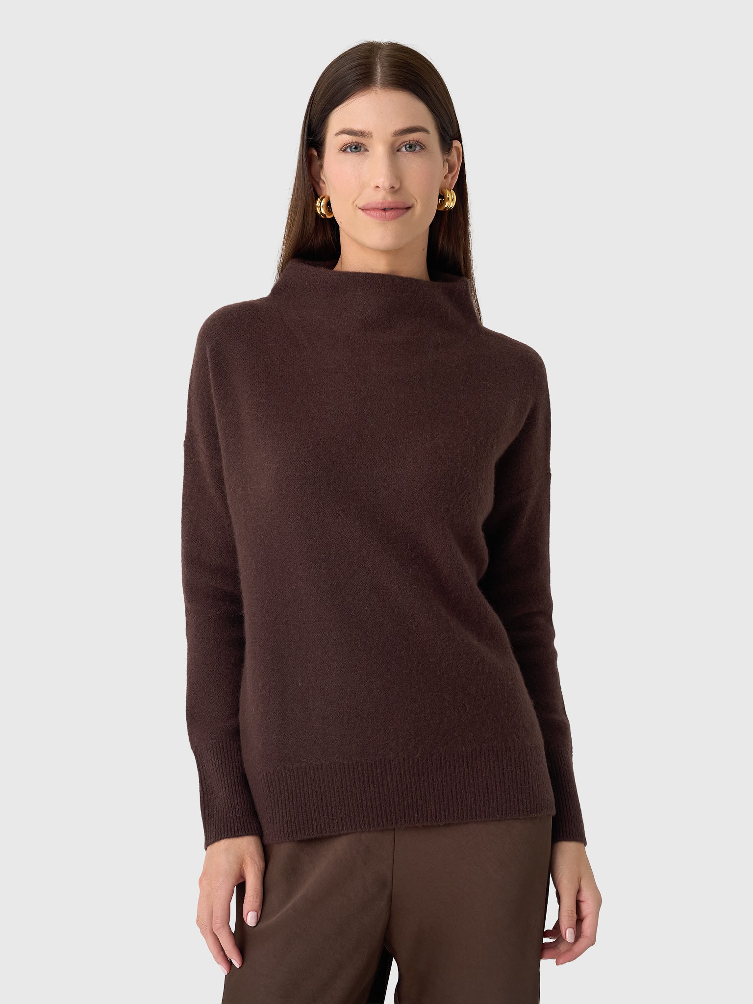 Vince Women's Plush Cashmere Funnel Neck Sweater - Saint Bernard