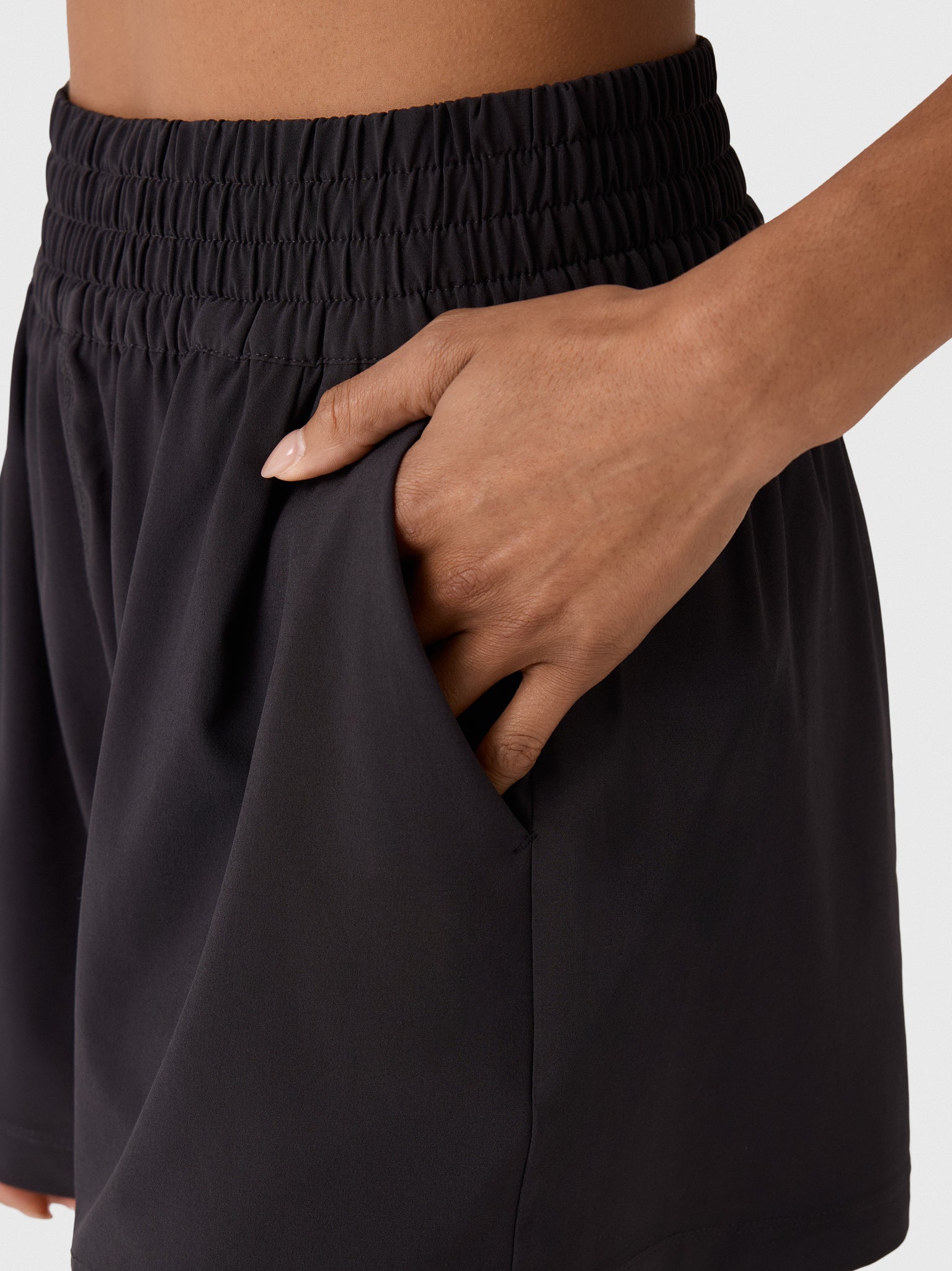 Vuori Women's Villa Short - Saint Bernard