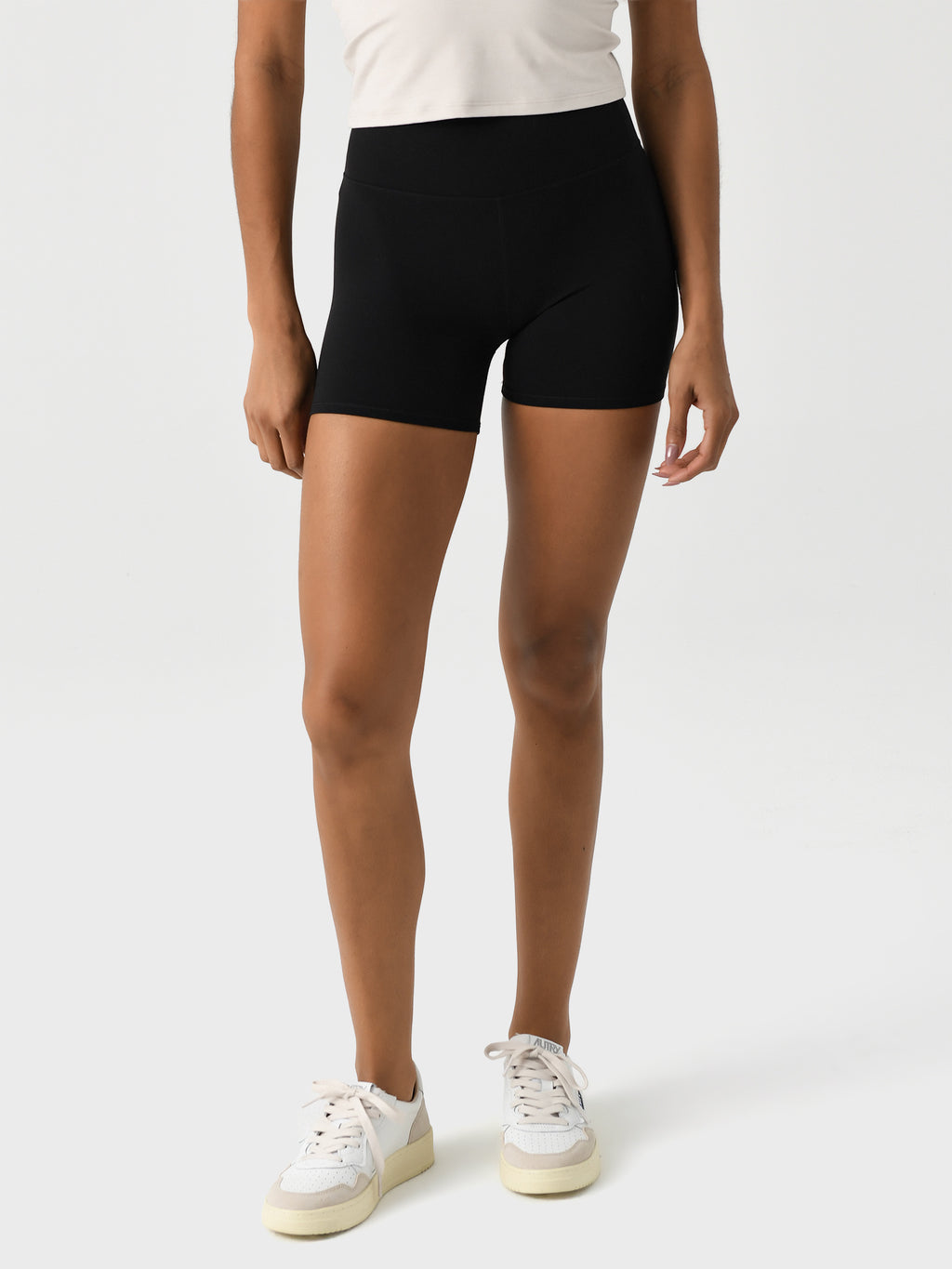 Vuori Women's AllTheFeels Short - Saint Bernard