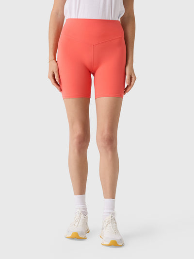 Vuori Women's AllTheForm 6" Short - Saint Bernard