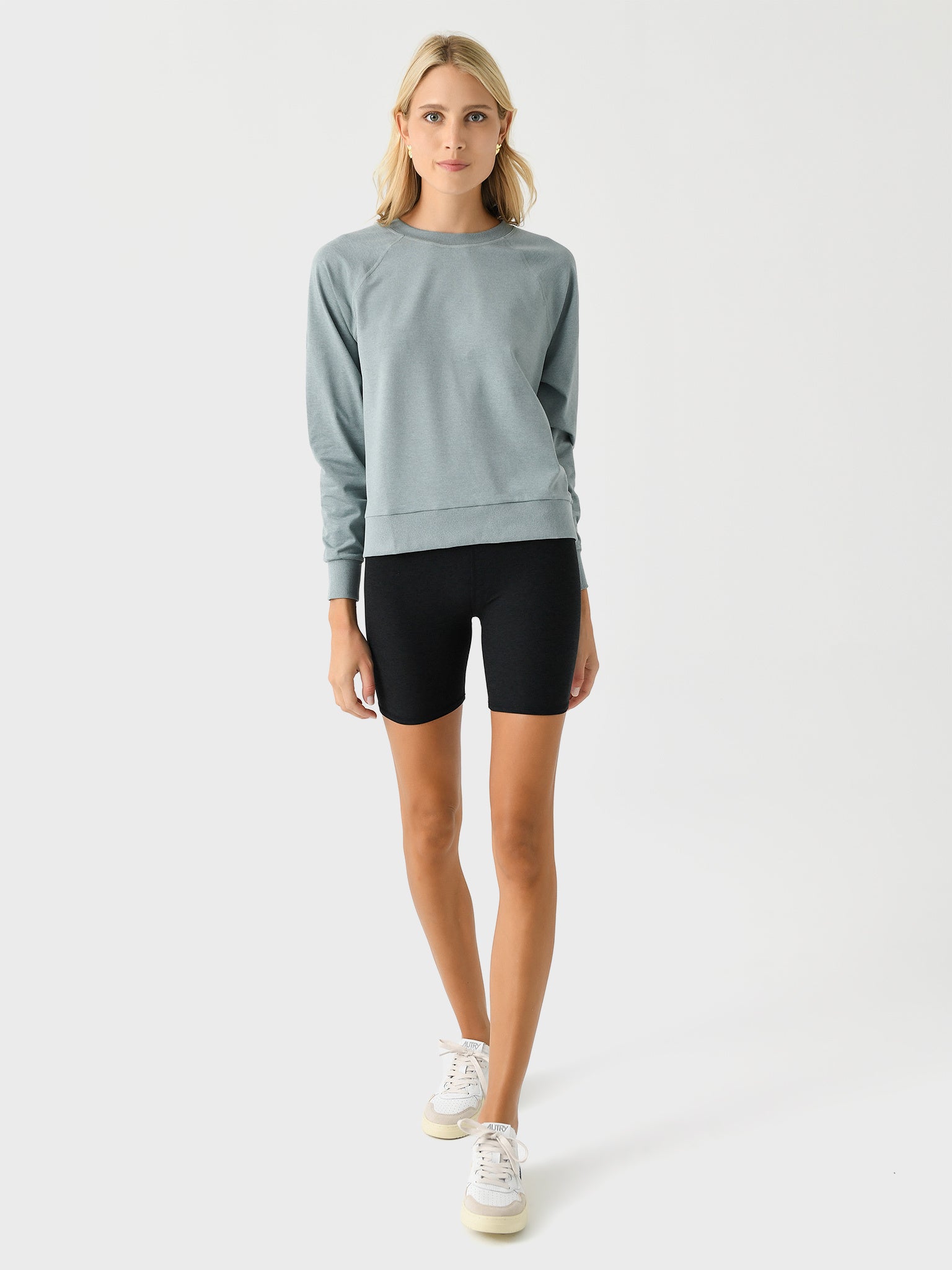 Vuori Women's Clean Elevation Shorty – Saint Bernard
