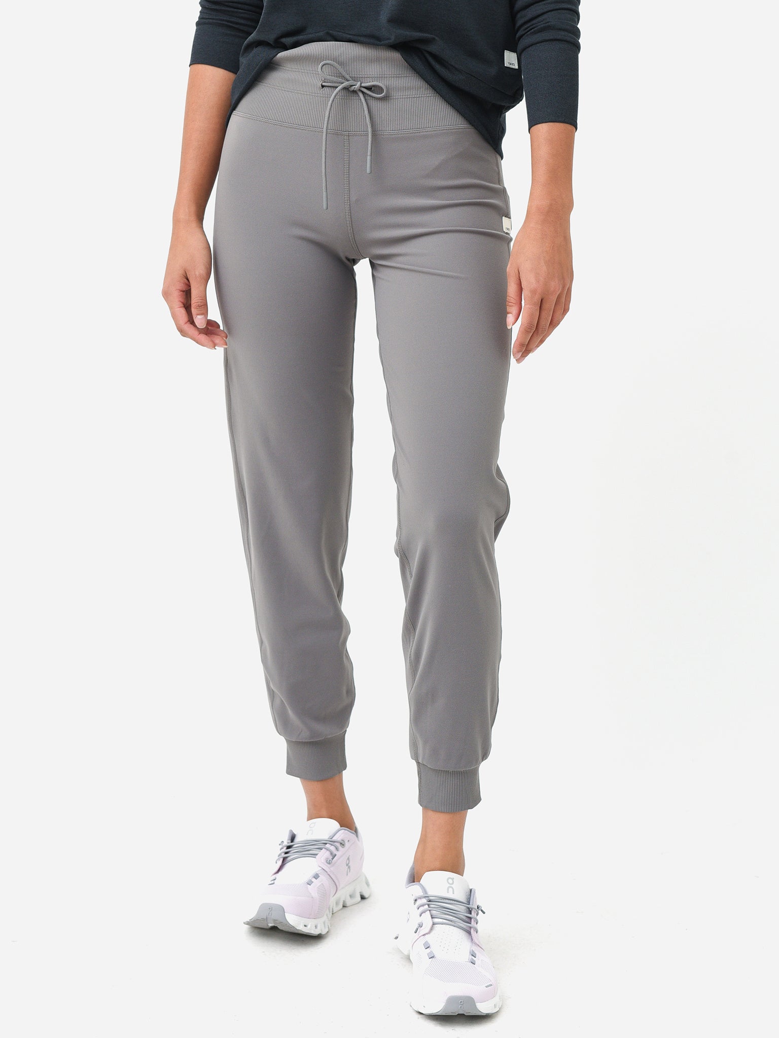 Vuori Women's Daily Jogger - Saint Bernard