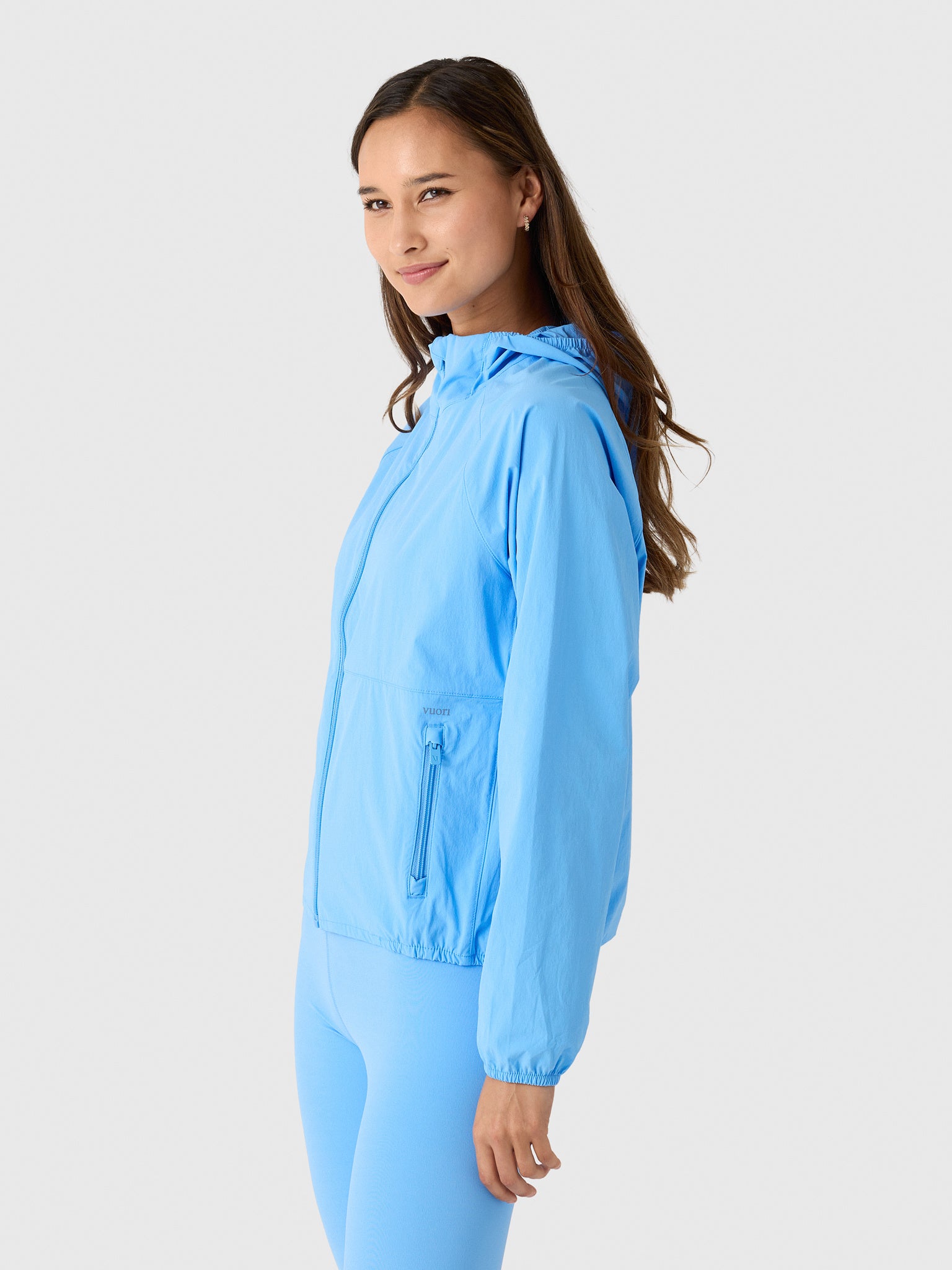 Vuori Women's Renew Trainer Shell - Saint Bernard
