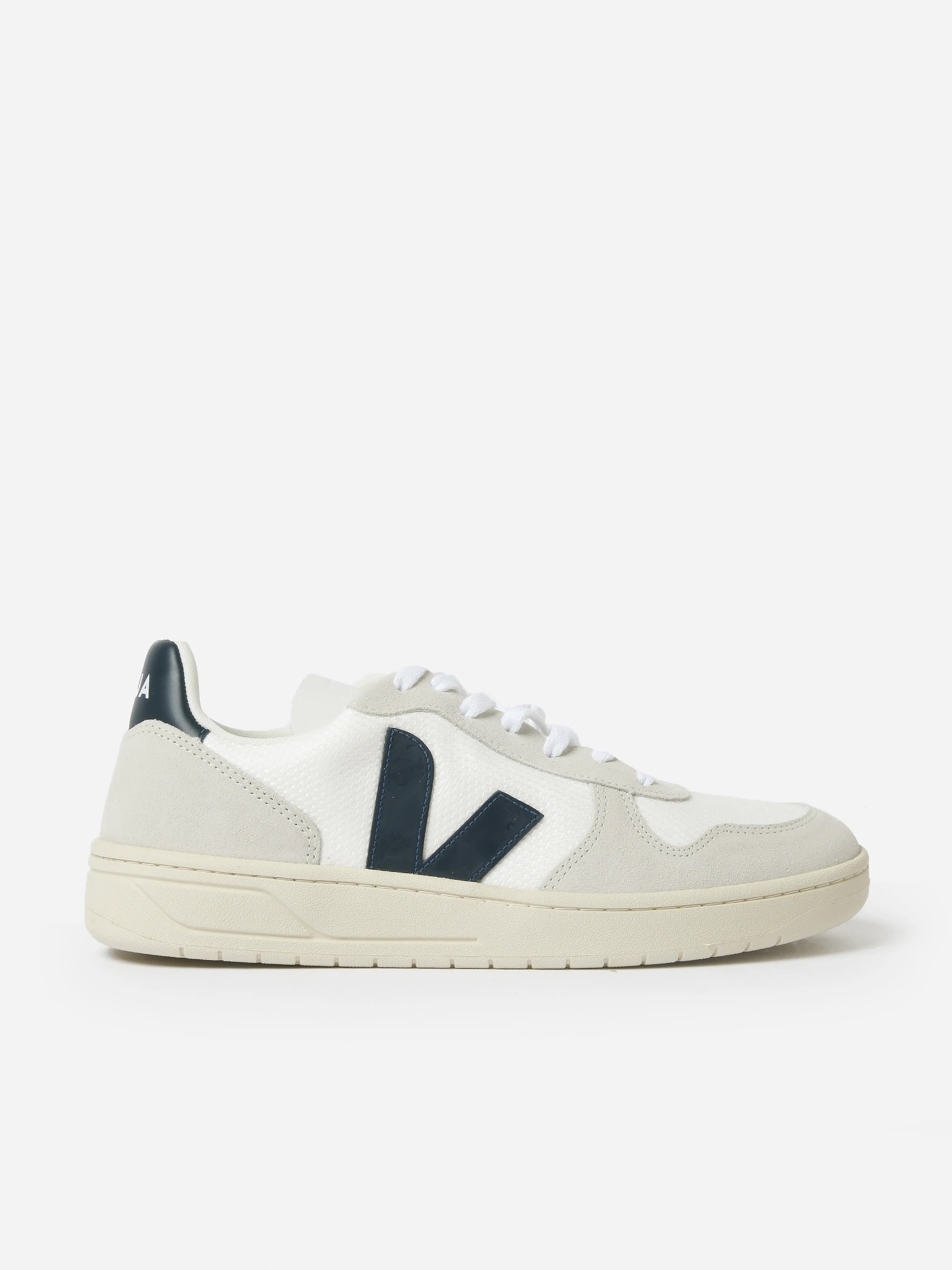 VEJA Men's V-10 B-Mesh Sneaker – Saint Bernard