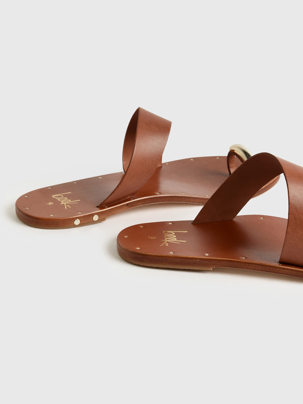 W00GDFINCHxTANTAN-alt3