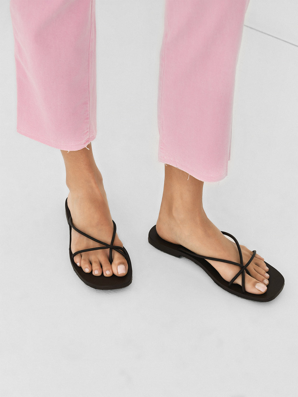 W24- 122CHLxCHOCOLATE-alt1