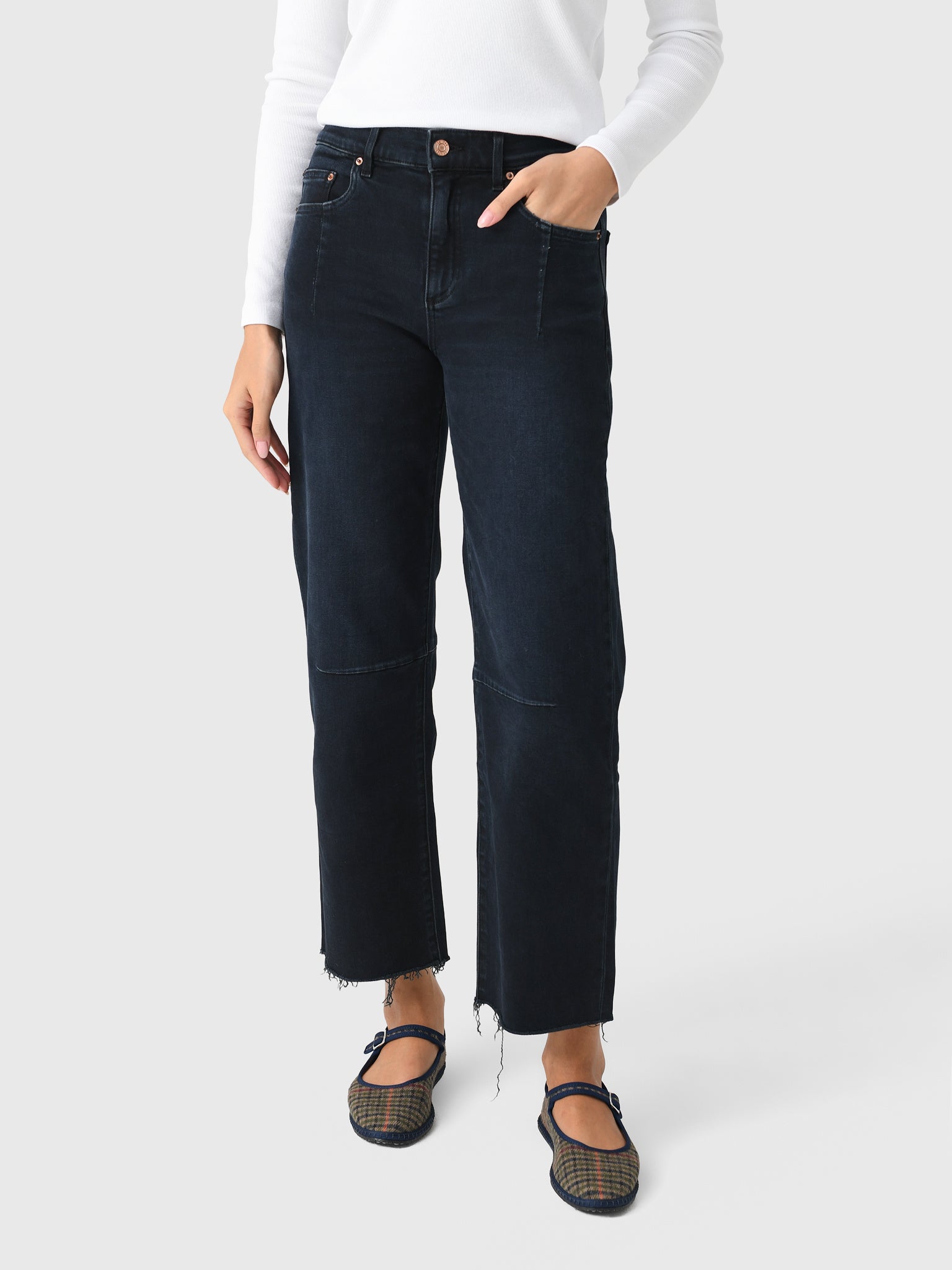 Le Jean Women's Pixie Ankle Fray Jean - Saint Bernard