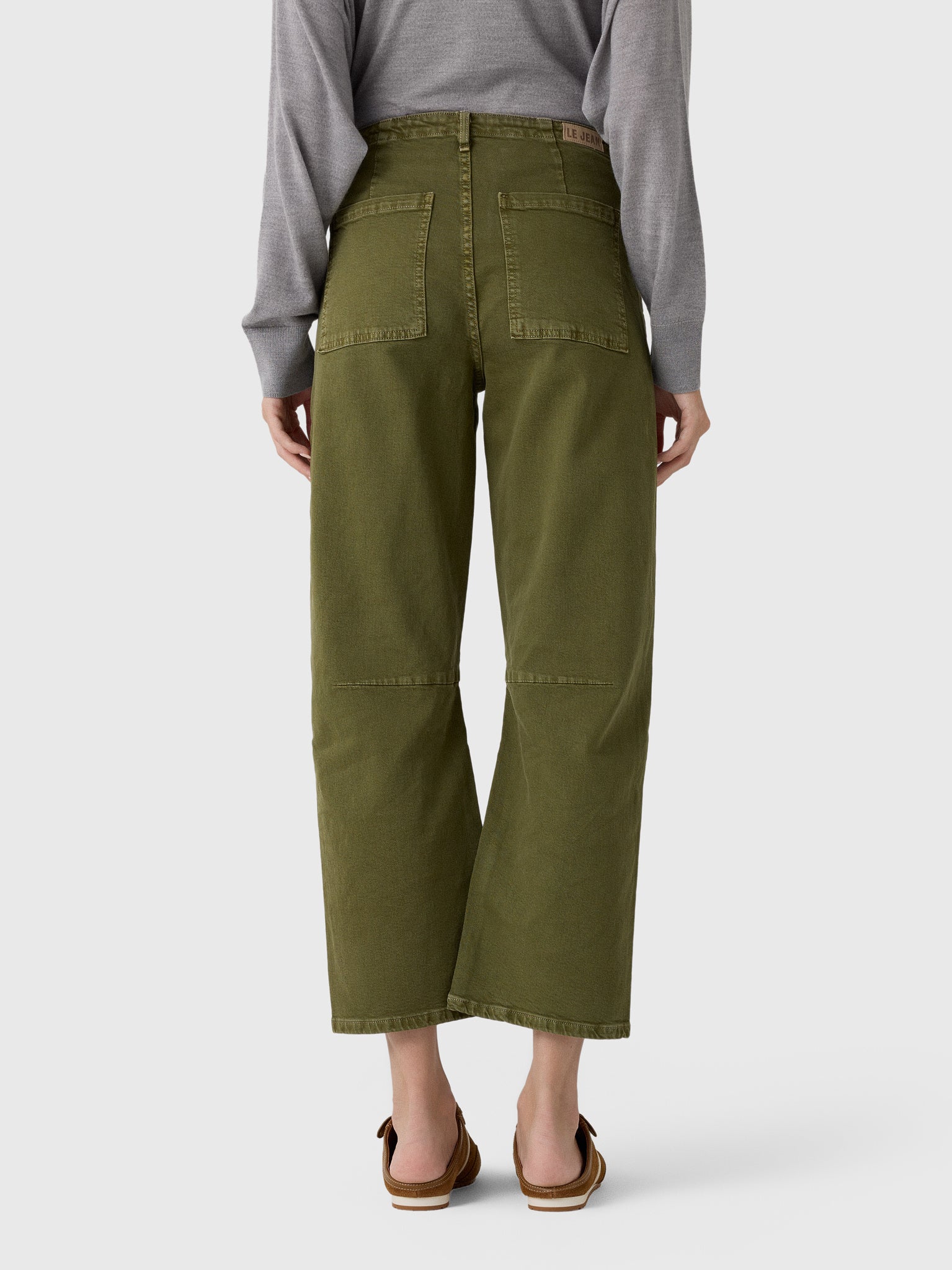 Le Jean Women's Utility Soft Barrel Jean - Saint Bernard