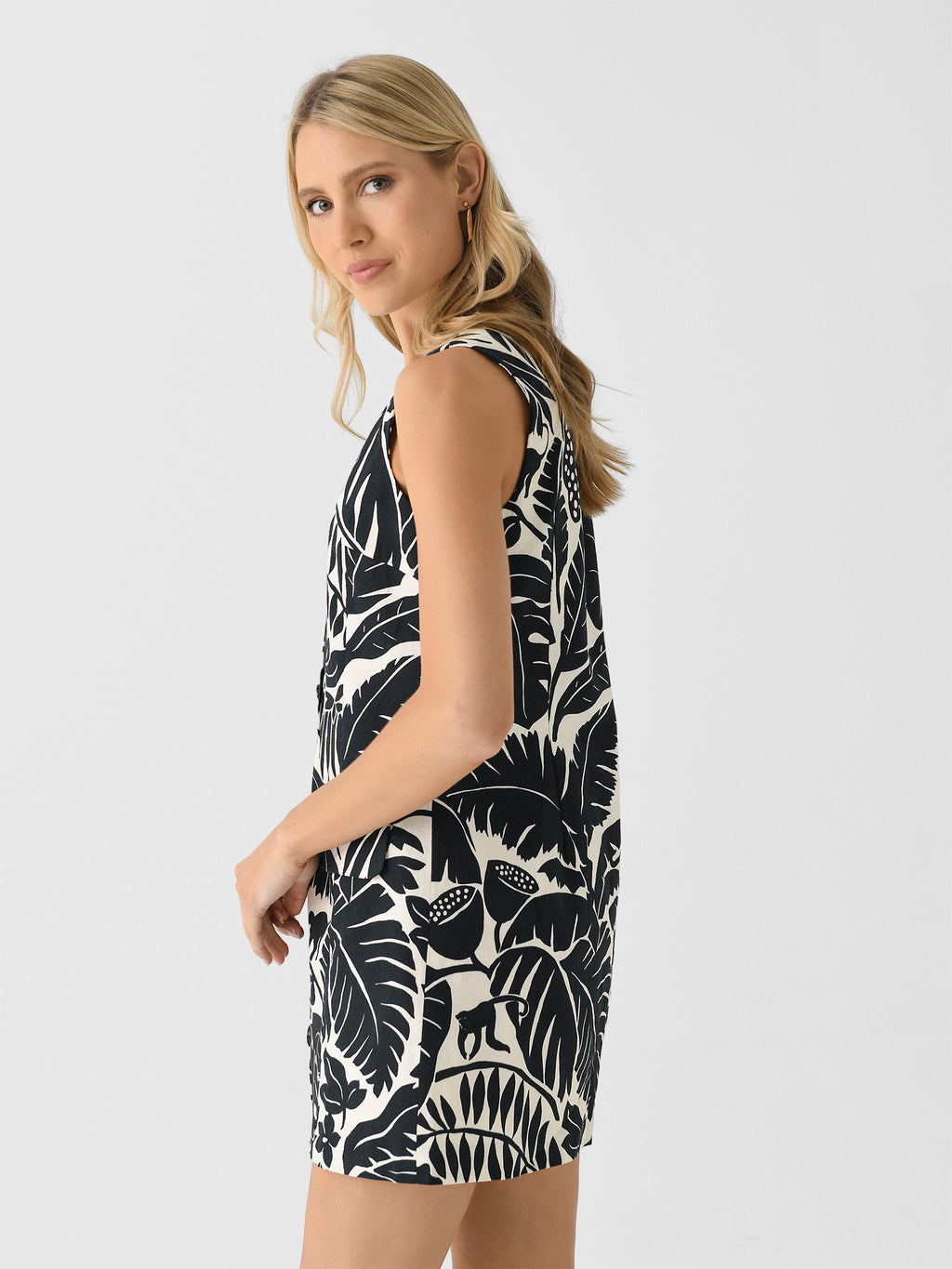 W4432-3175xBLACKMACADAMIAACAPULCOPRINT-alt2