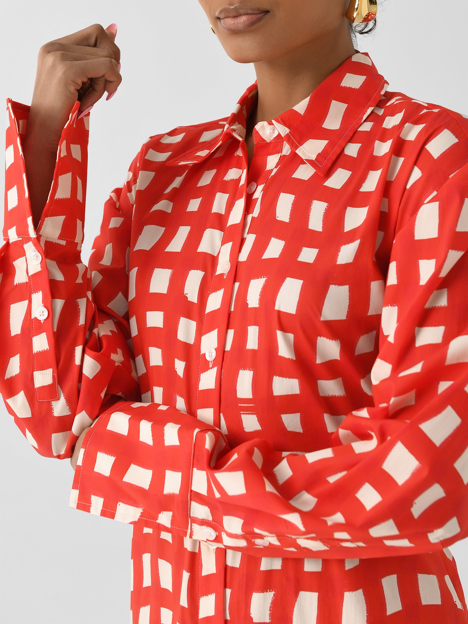 W4477-3170xCHERRYREDWAVYGINGHAM-alt3