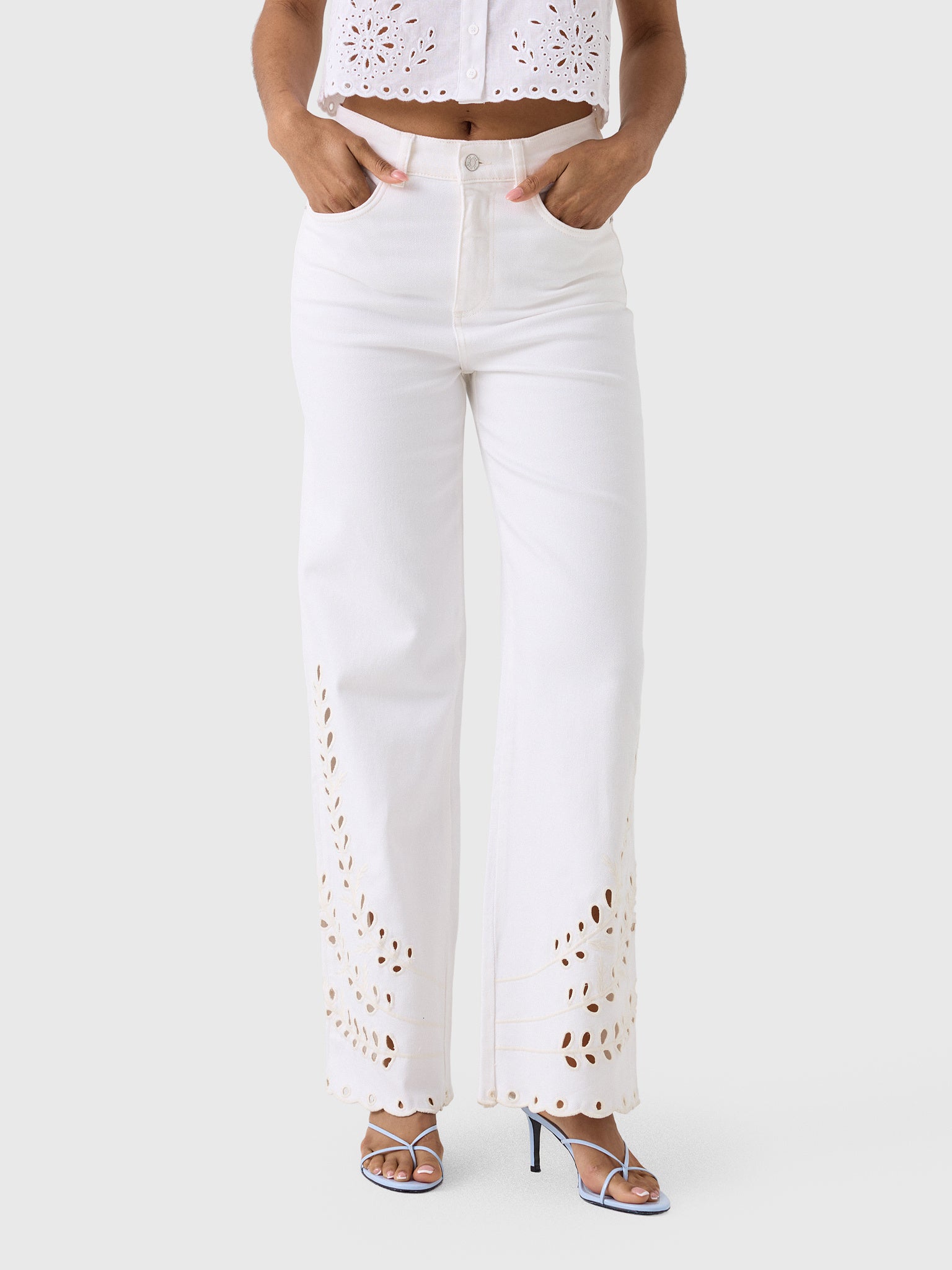 Le Jean Women's Column Eyelet Jean - Saint Bernard