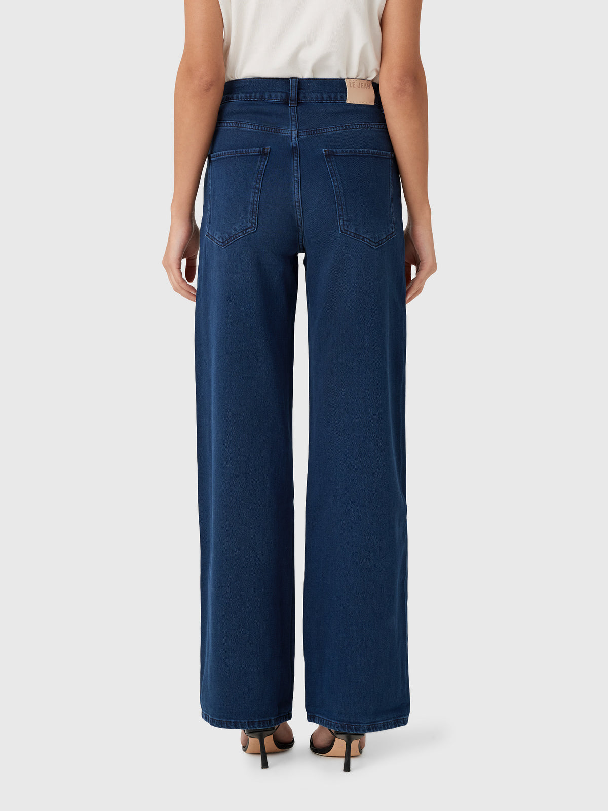 Le Jean Women's Beaded Column Jean - Saint Bernard