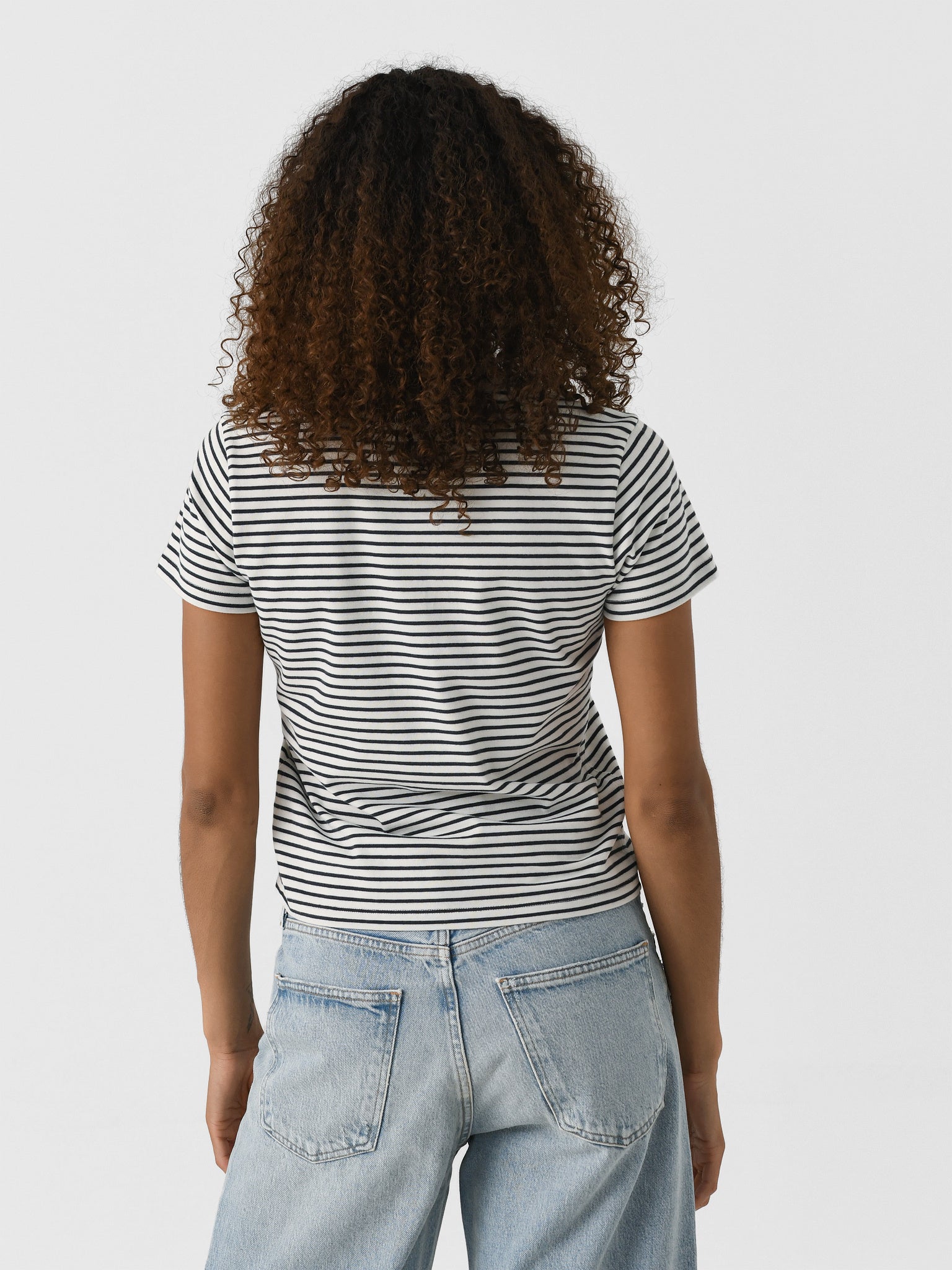 WE25JTE007xNAVYMULTI-alt3