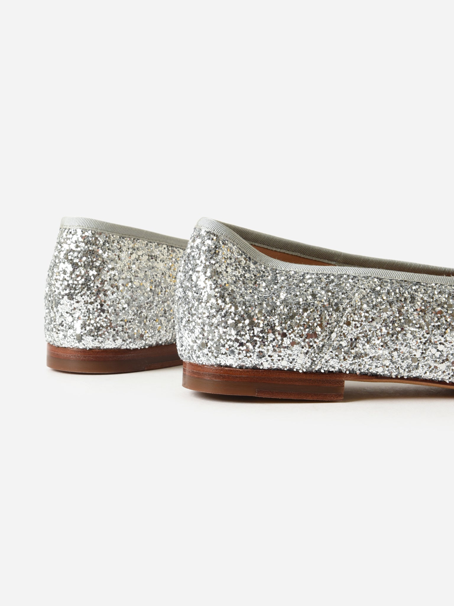 WF23F010CYxSILVER-alt3