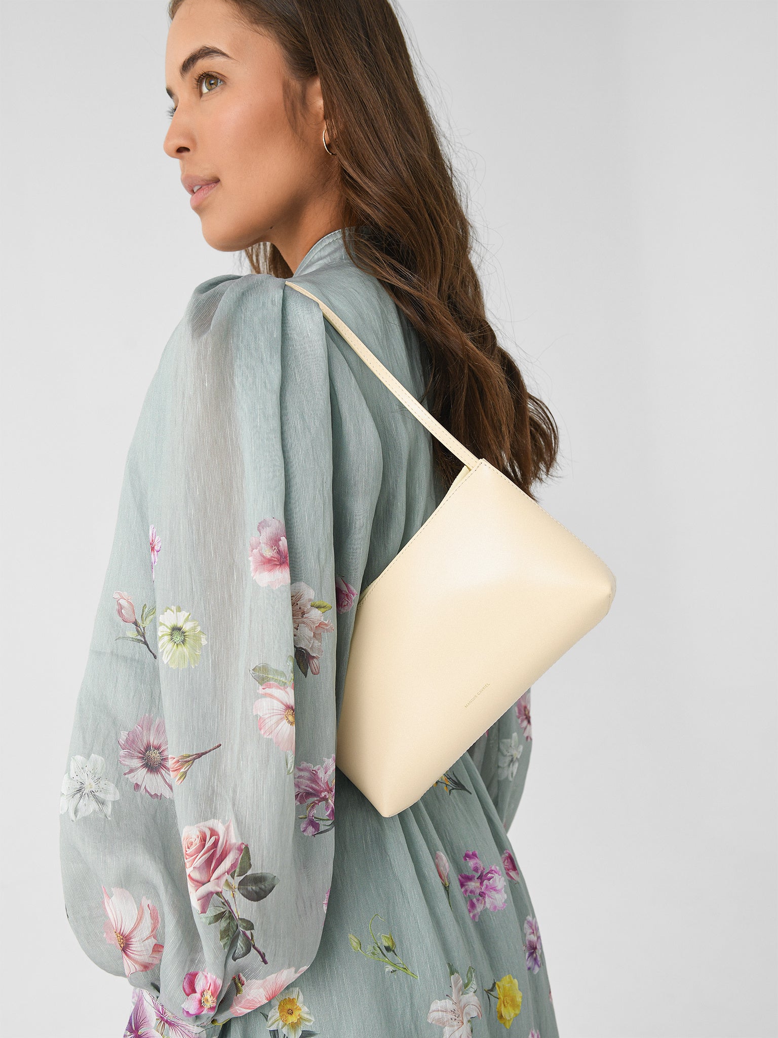 WF23H128SPxCREMA-alt1