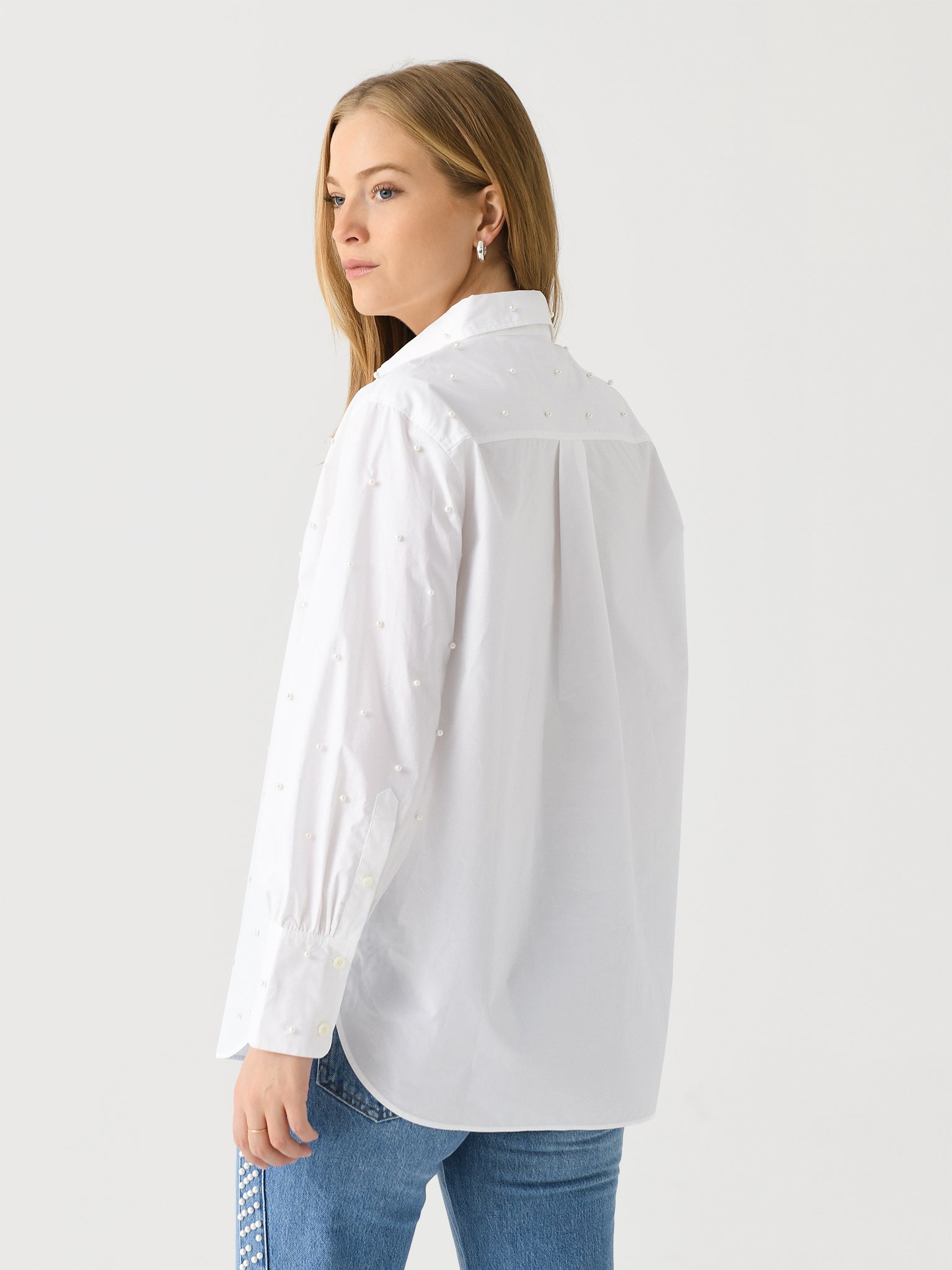 WF24WSH008xWHITE-alt3