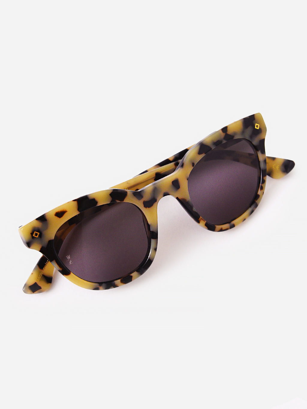Wonderland Sun Perris Sunglasses - Saint Bernard