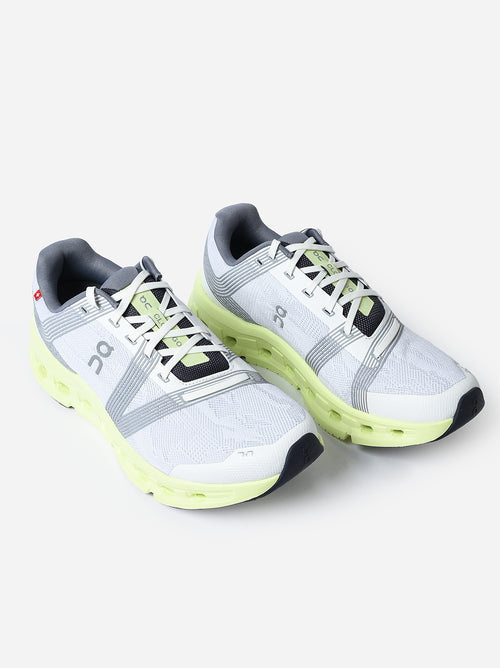 ON Women's Cloudgo Running Shoe