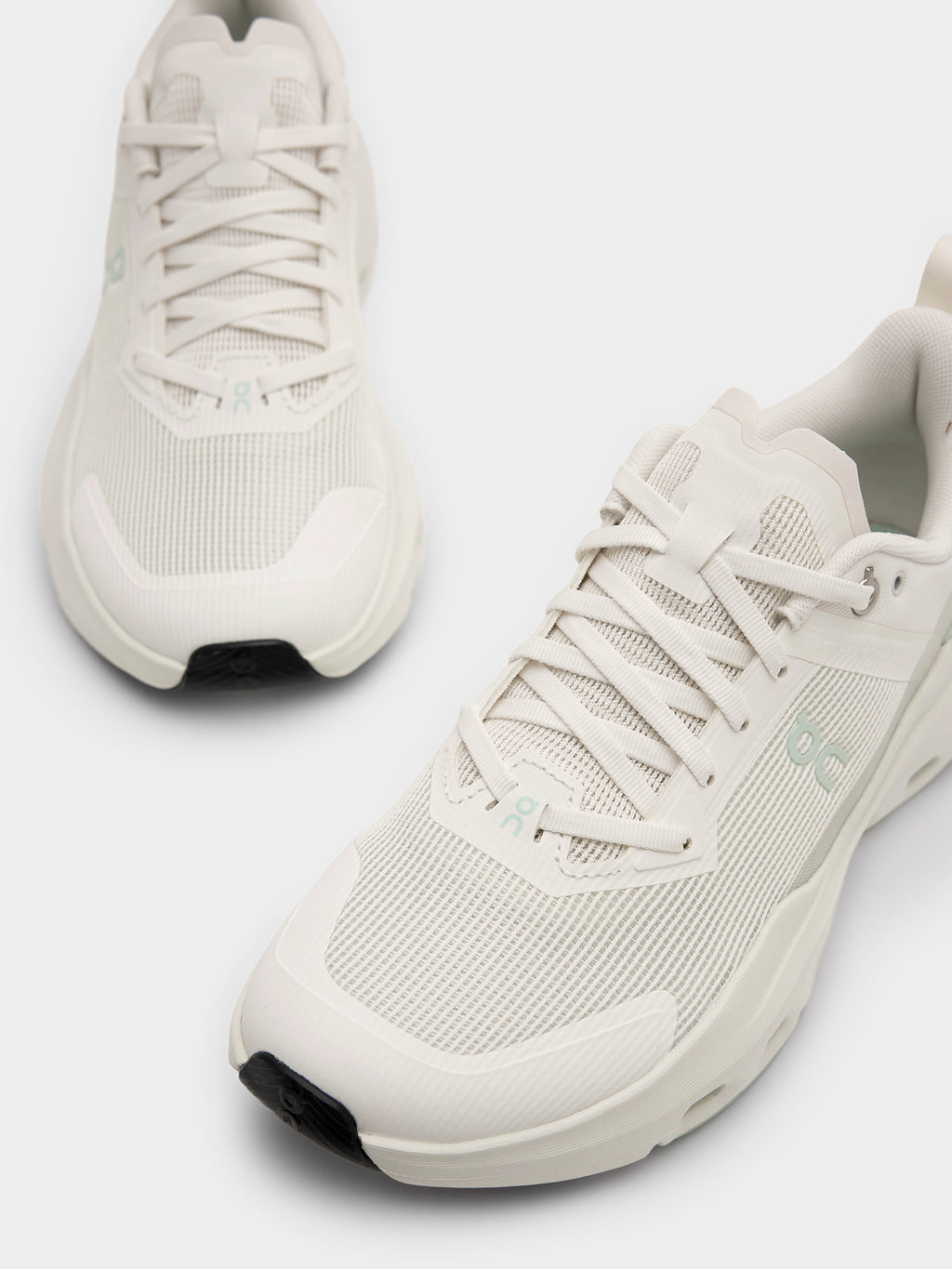 ON Women's Cloudpulse Next Sneaker - Saint Bernard