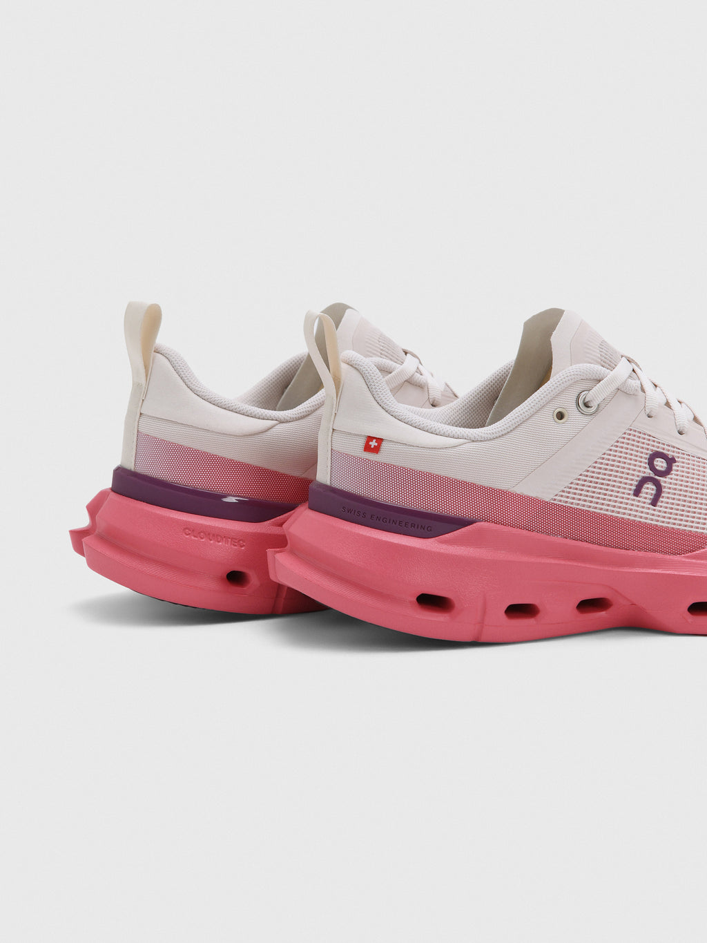 ON Women's Cloudpulse Next Sneaker - Saint Bernard