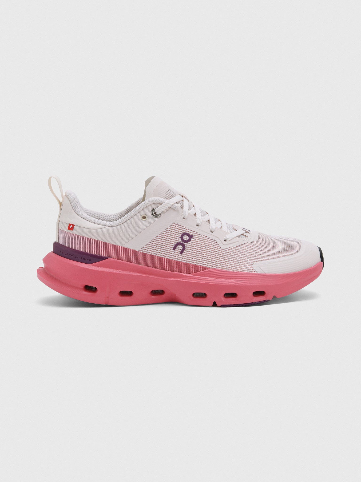 ON Women's Cloudpulse Next Sneaker – Saint Bernard