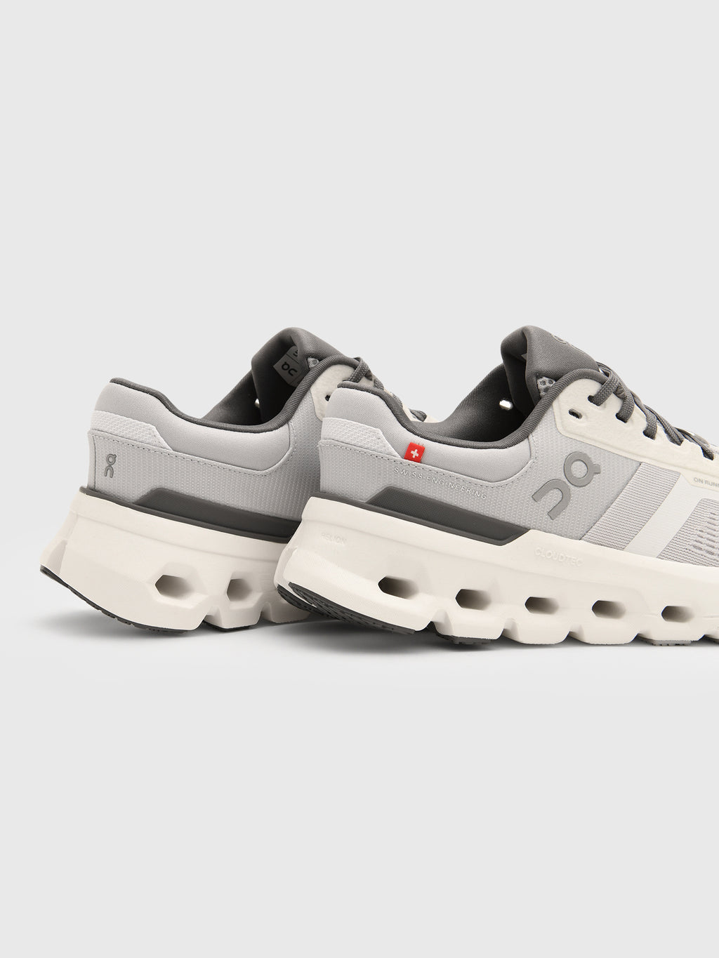 ON Women's Cloudrunner 2 Running Shoe - Saint Bernard