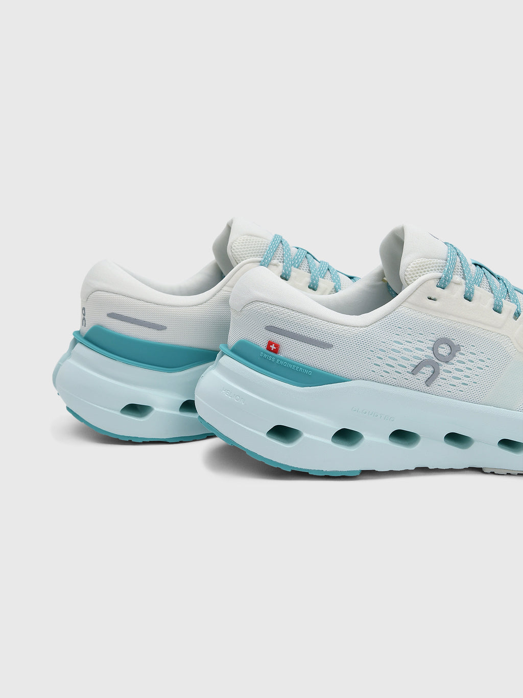ON Women's Cloudrunner 3 Running Shoe - Saint Bernard