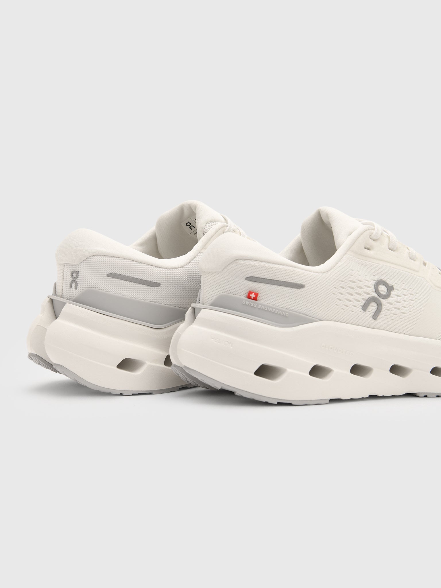 ON Women's Cloudrunner 3 Running Shoe - Saint Bernard