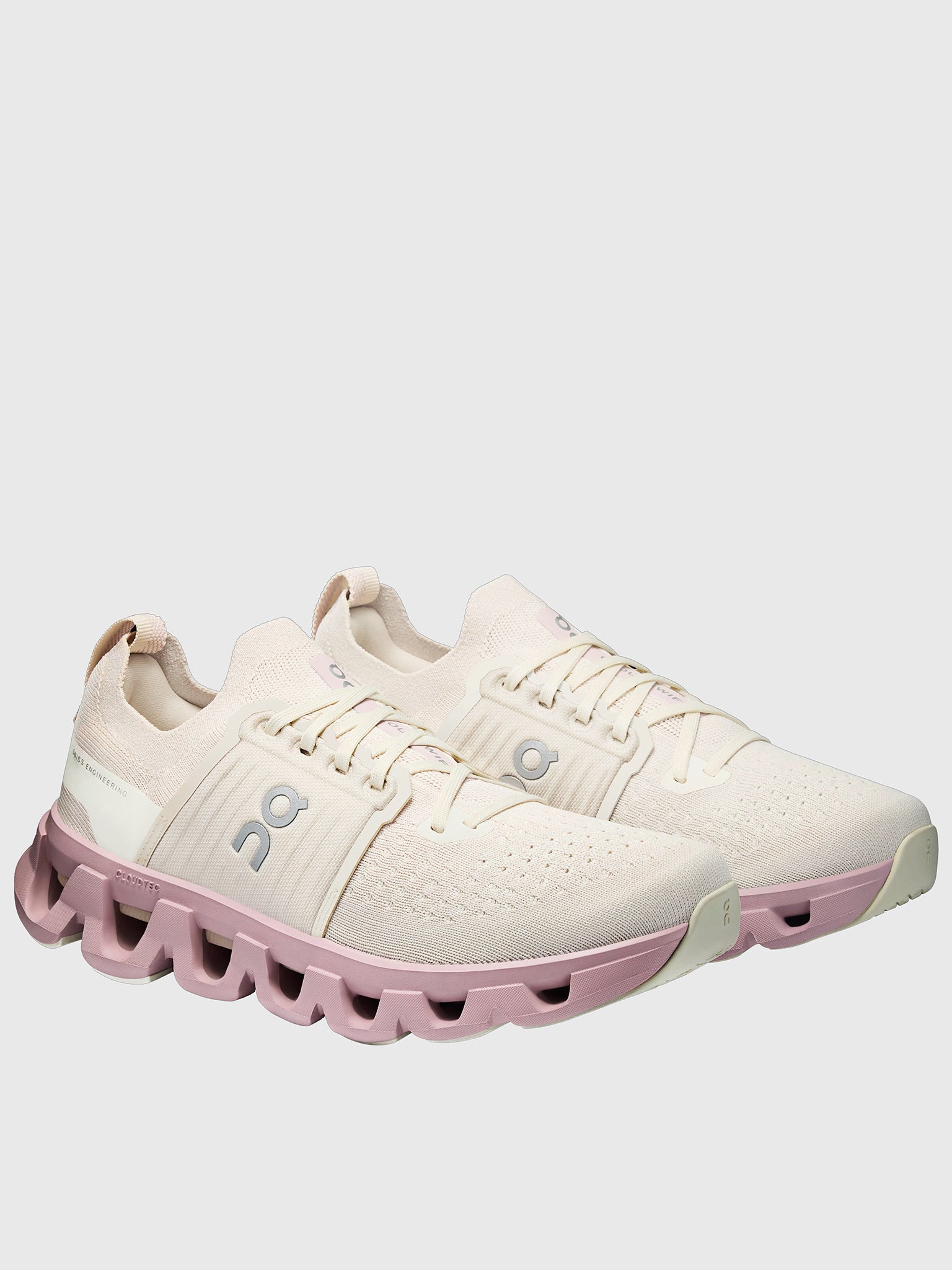 ON Women's Cloudswift 4 Sneaker - Saint Bernard