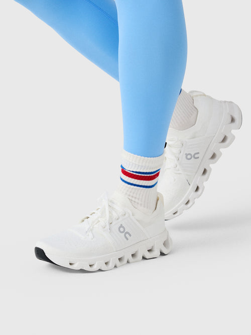 ON Women's Cloudswift 4 Sneaker - Saint Bernard