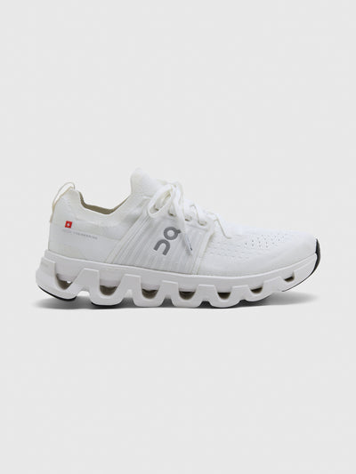 ON Women's Cloudswift 4 Sneaker - Saint Bernard