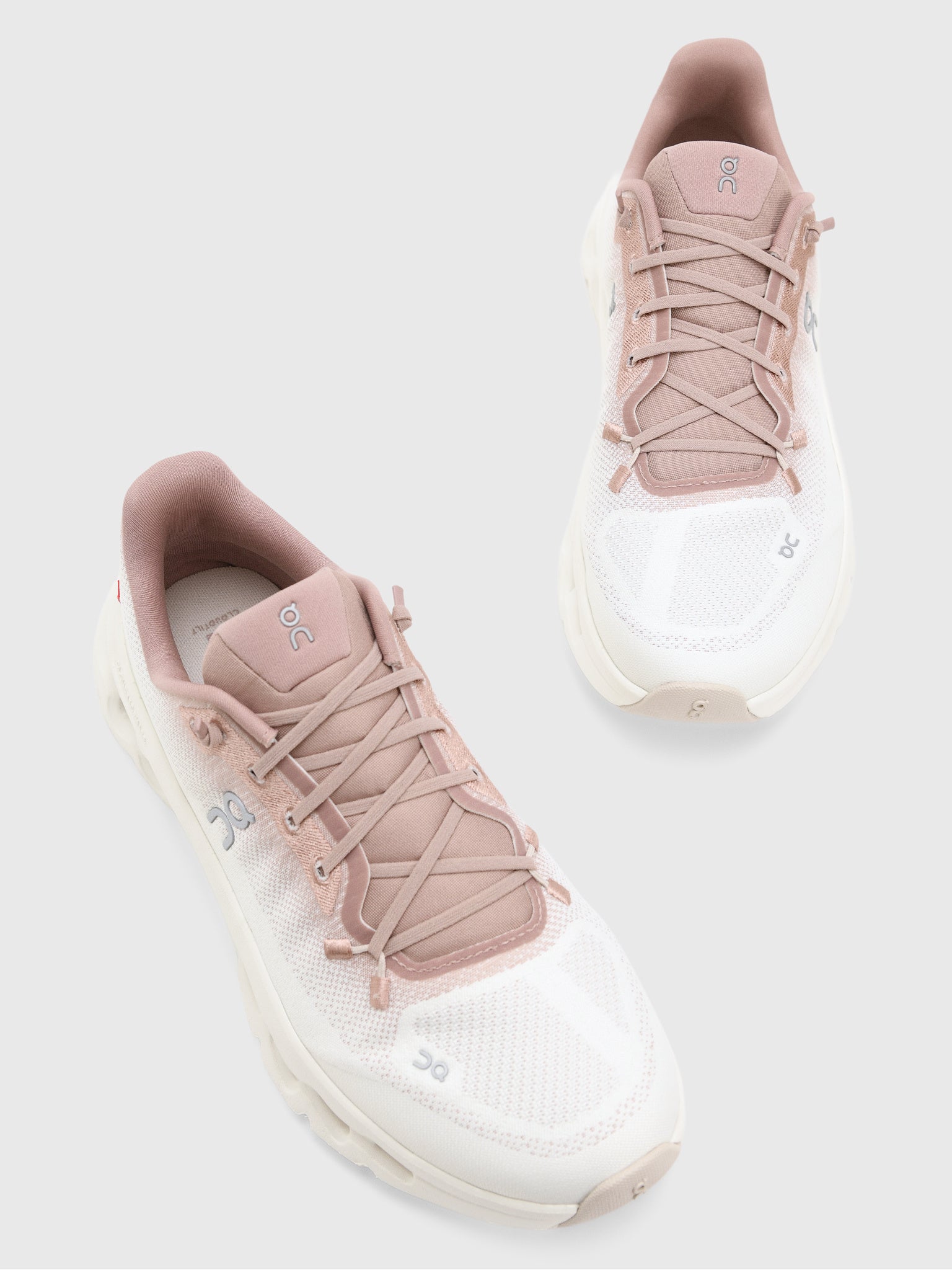 ON Women's Cloudtilt Sneaker – Saint Bernard