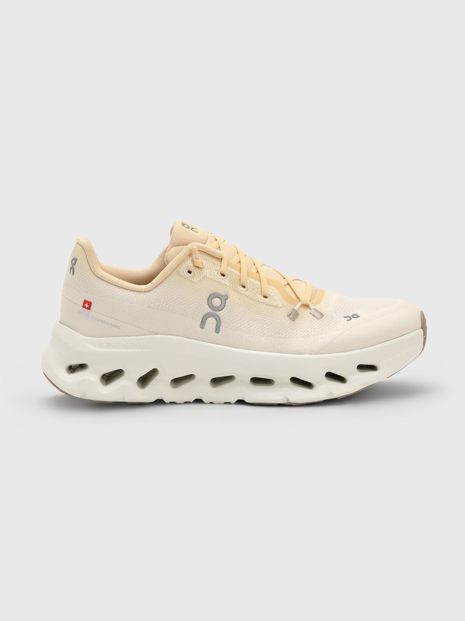 ON Women's Cloudtilt Sneaker – Saint Bernard