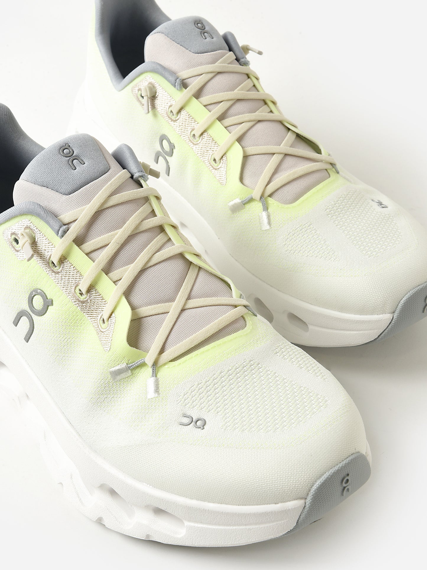 WOMENS CLOUDTILTxLIMEIVORY-alt2