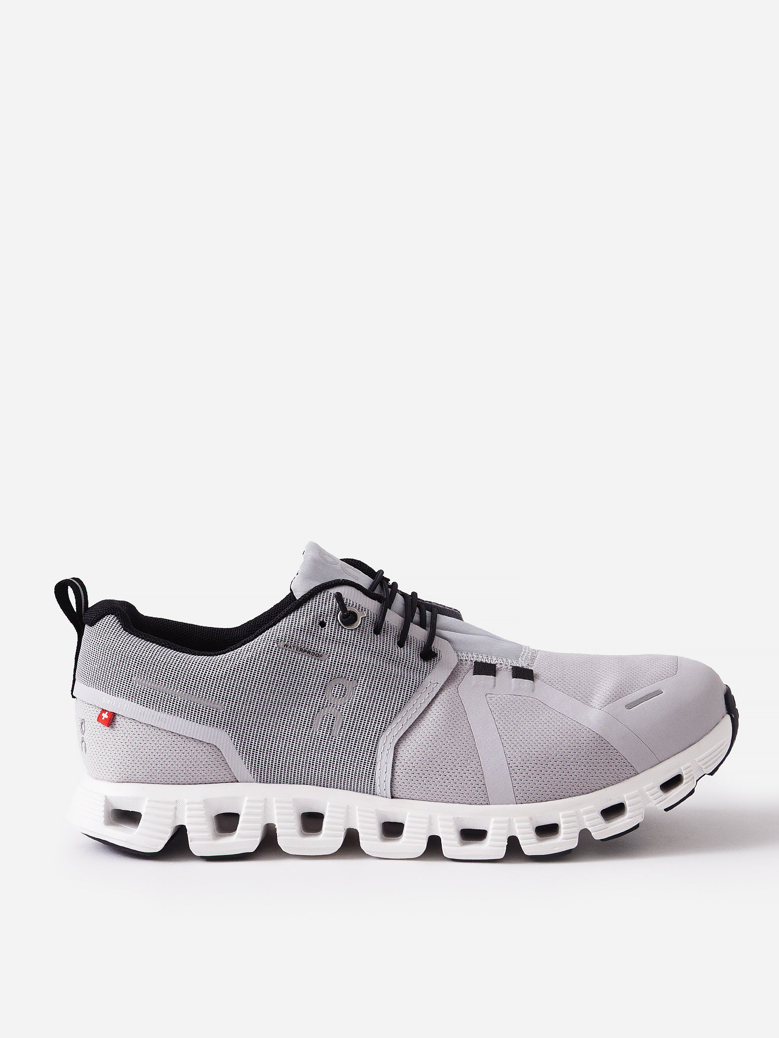 ON Women's Cloud 5 Waterproof Sneaker - Saint Bernard