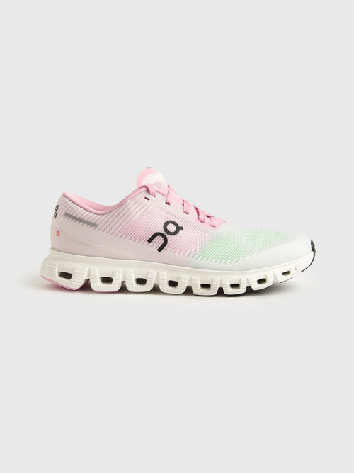 ON Women's Cloud 6 Push Sneaker