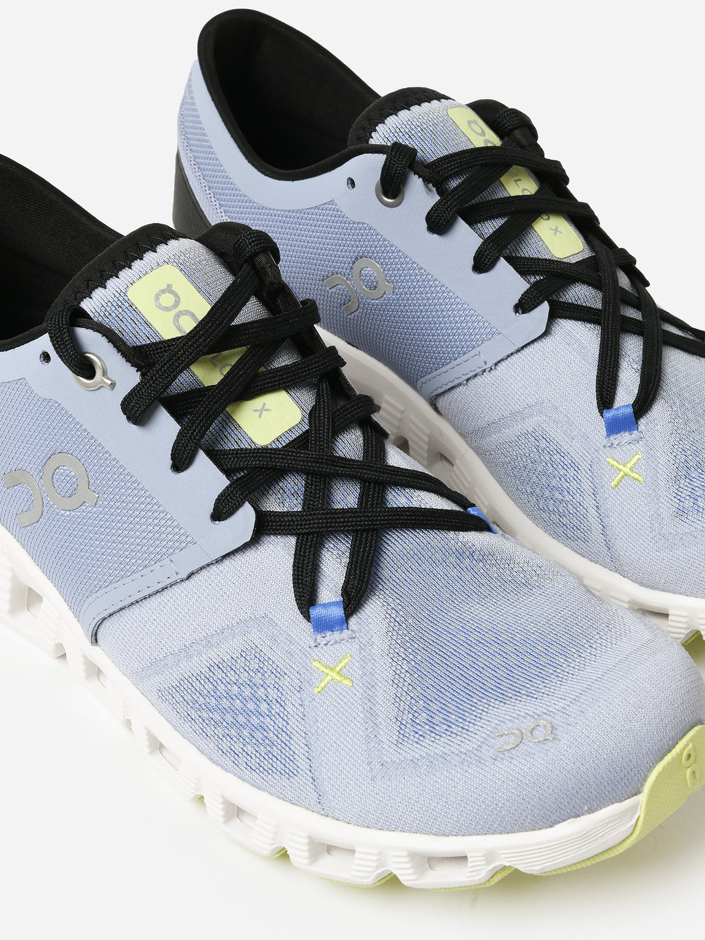 WOMENS CLOUD X 3xNimbusWhite-alt2