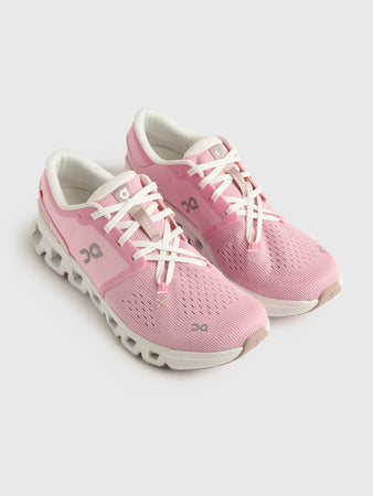 WOMENS_CLOUD_X_4xPETALSANDxPri
