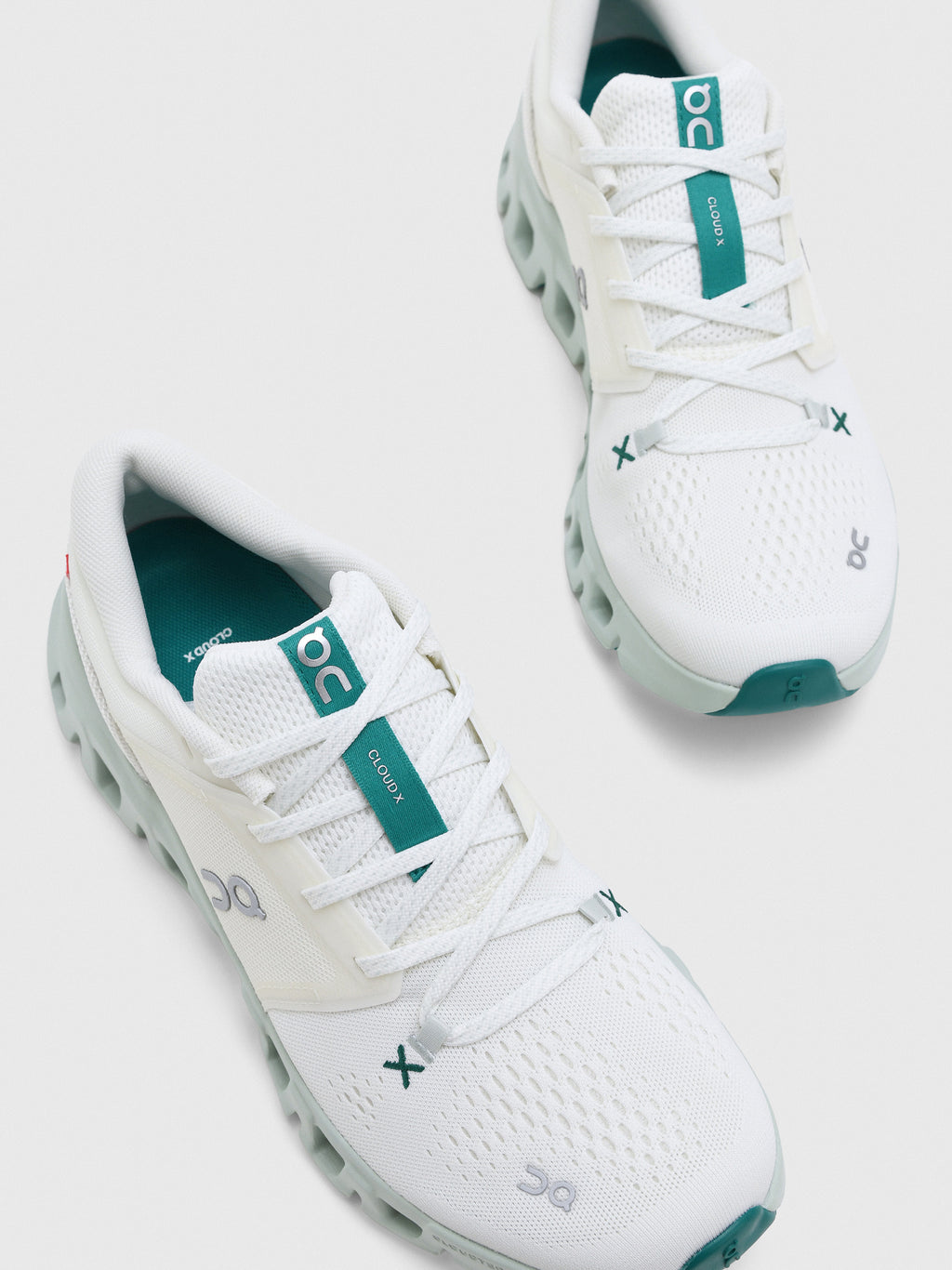 ON Women's Cloud X 5 Sneaker - Saint Bernard