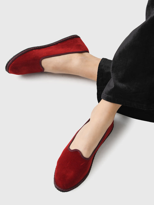 Vibi Venezia Women's Classic Velvet Furlana Flat