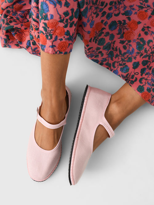 Vibi Venezia Women's Mary Jane Linen Classic Flat