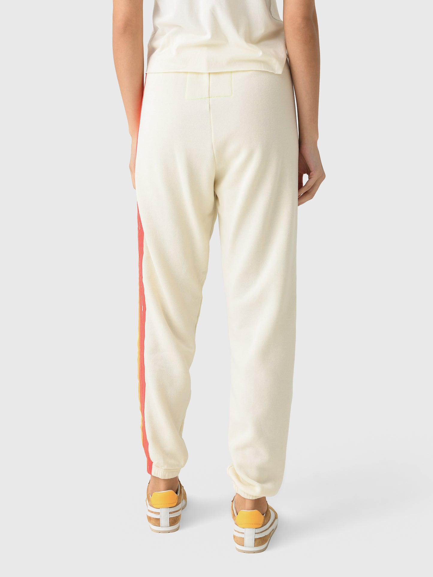 WSPRS5xVINTAGEWHITEWHITENEON-alt2