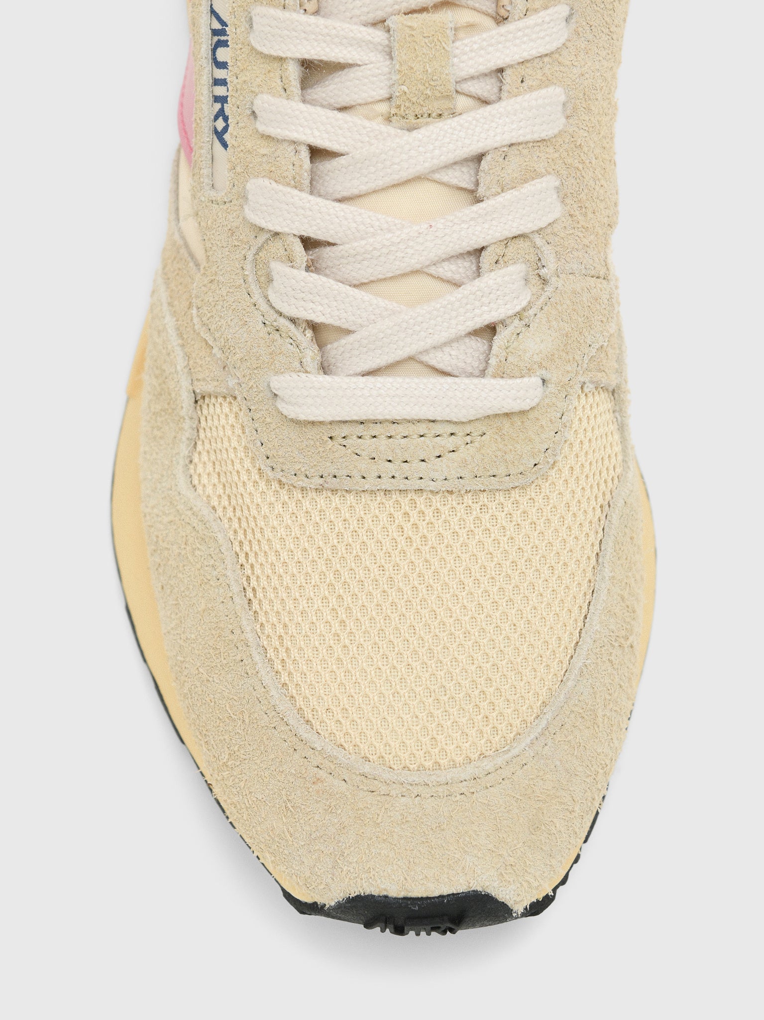 Autry Women's Reelwind Low Sneaker