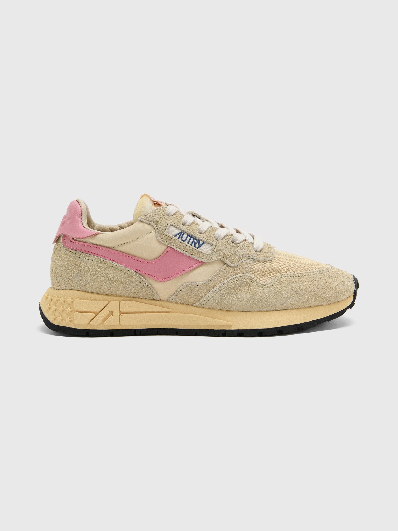 Autry Women's Reelwind Low Sneaker